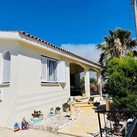 Coral Bay Villa Fortune Kültér fotó