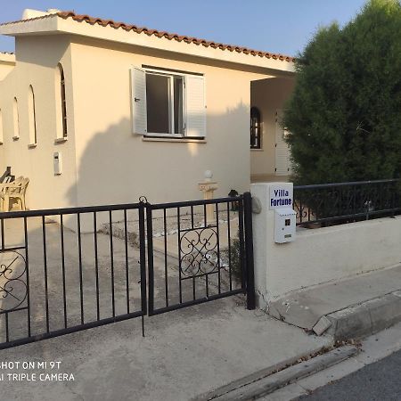 Coral Bay Villa Fortune Kültér fotó