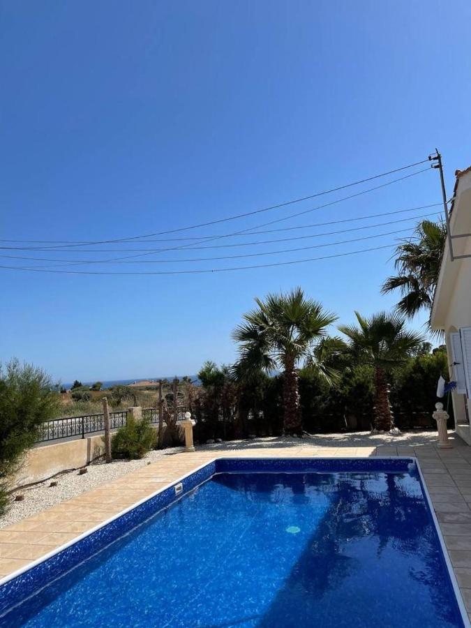 Coral Bay Villa Fortune Kültér fotó