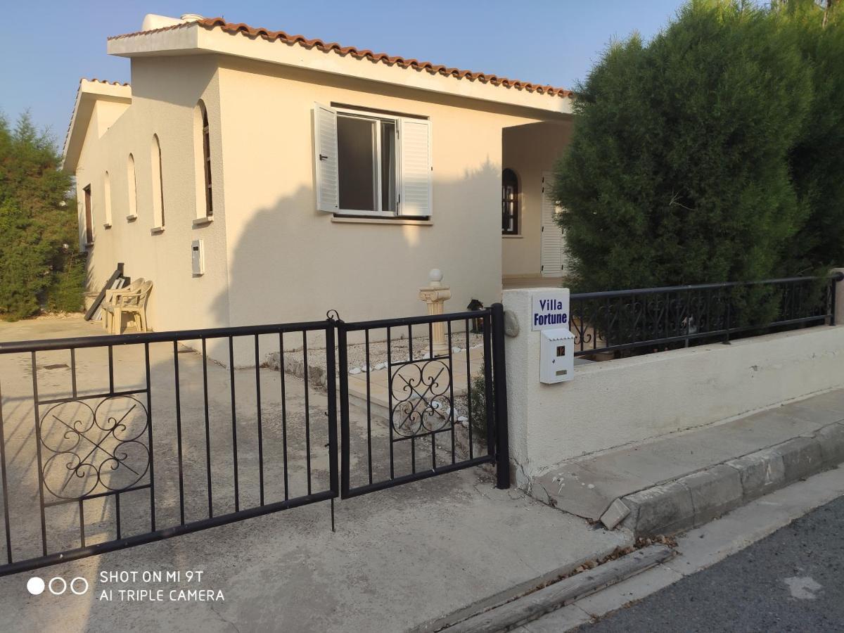 Coral Bay Villa Fortune Kültér fotó